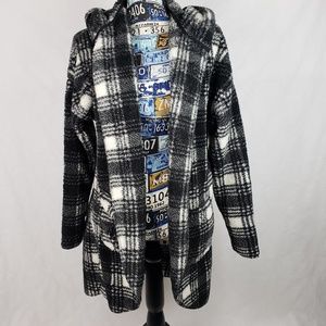 P.J. Salvage open face cardigan fleece Size Medium